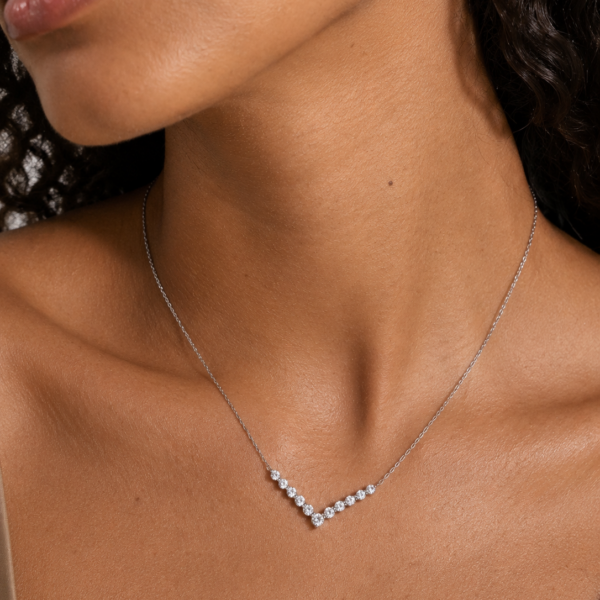 V Shaped Bar Necklace In 14k White Gold